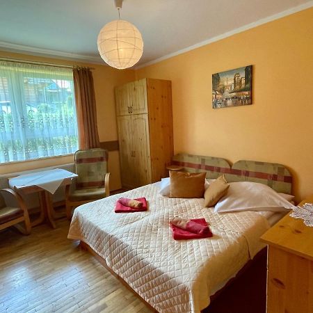Willa Marta M Bed and Breakfast Zakopane Esterno foto
