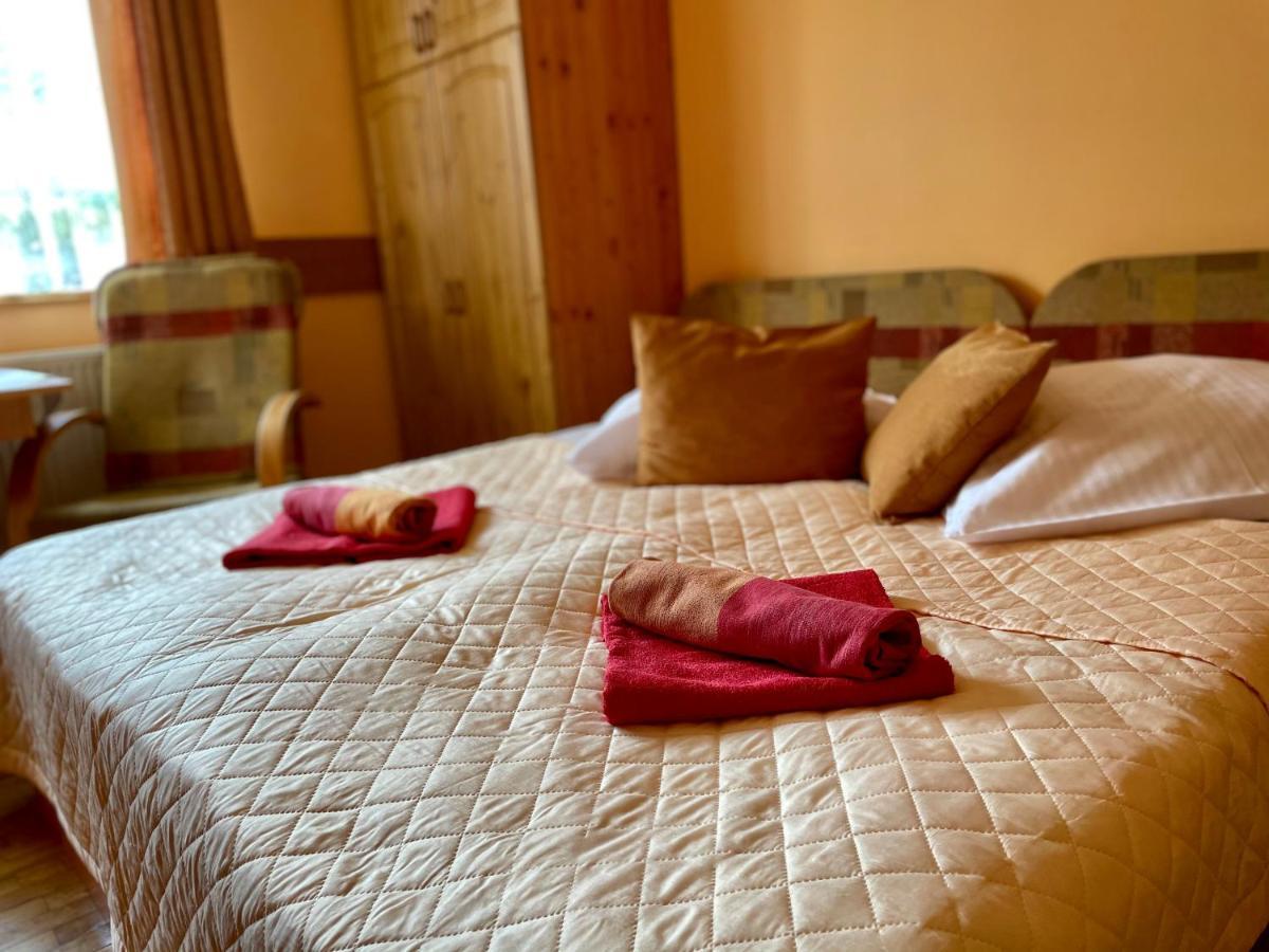 Willa Marta M Bed and Breakfast Zakopane Esterno foto
